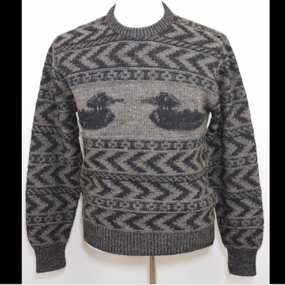 PENDLETON Gray black wool knit duck print sweater